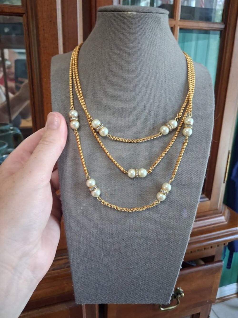 Retro style multistrand beaded necklace